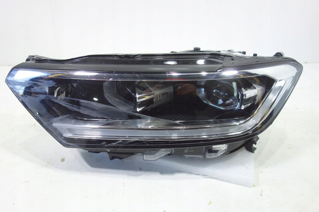 фото №1, Лампа перед левая vw t-roc 17- full led iq r-line