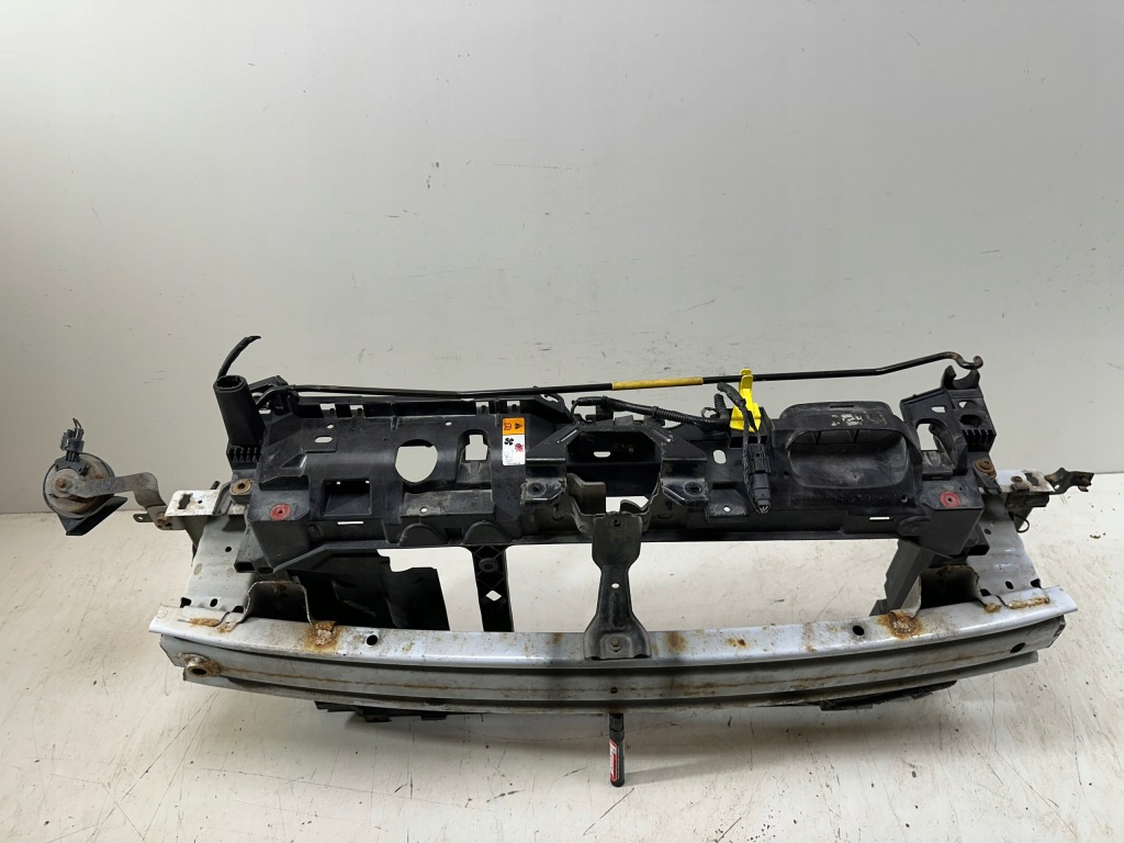 фото №9, Pas передний усилитель ford courier mk2