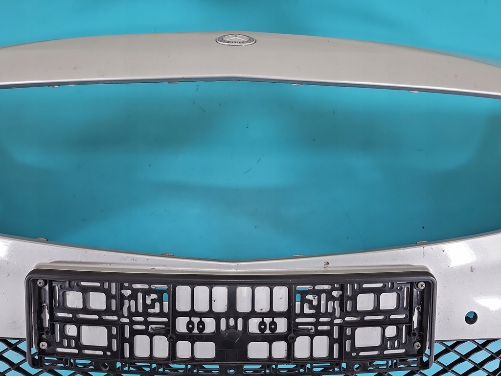 фото №11, Бампер перед mercedes w176 12-15 polar silver 761u