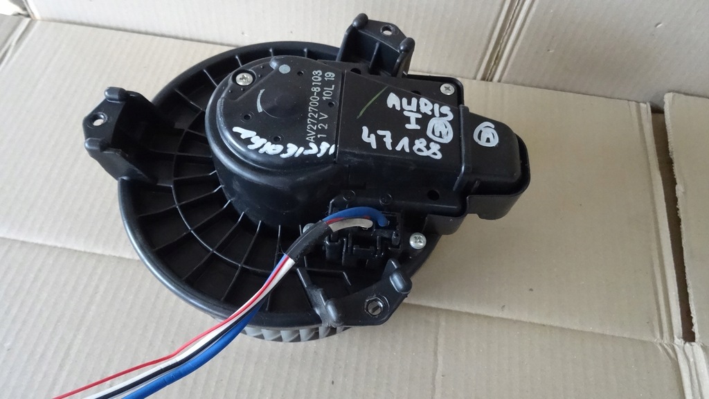 фото №6, Toyota auris i e15 воздуходувка обдув av2727008103