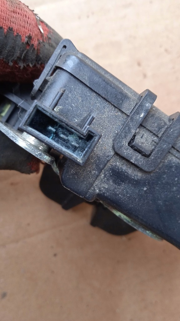 фото №4, Opel astra fl hb замок крышки задняя