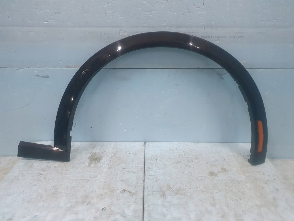 фото №1, Молдинг крыла ford mustag mach-e правая перед