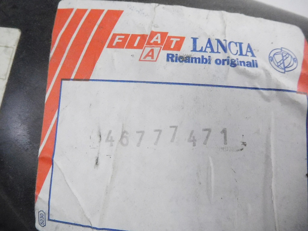 фото №6, Підкрилок правий задня lancia y 46777471 95-03