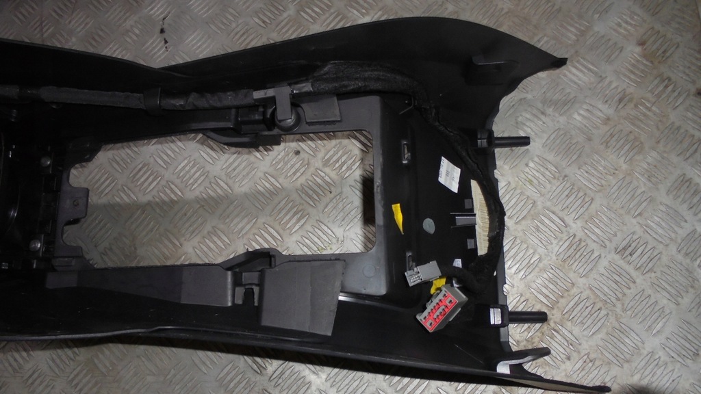 фото №10, Тунель підлокітник volvo v40 ii d2 1.6 2014