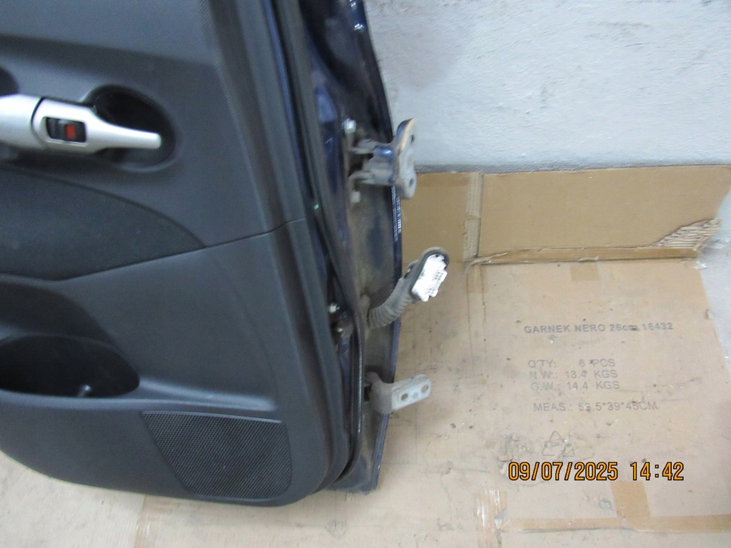 фото №9, Двері лівий задня повний auris i 8s6