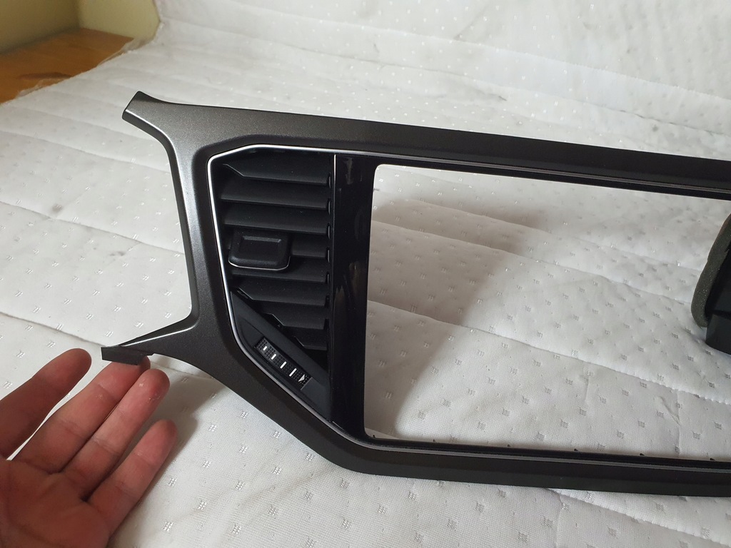 фото №5, Молдинг dekor консолі панелі радіо vw t roc navi