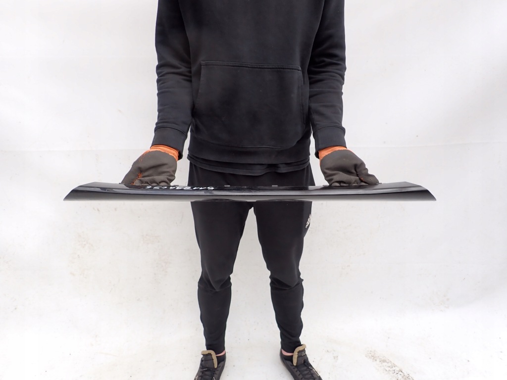 фото №1, Bmw 1 f40 sport 19- dół накладка спойлер бампера перед