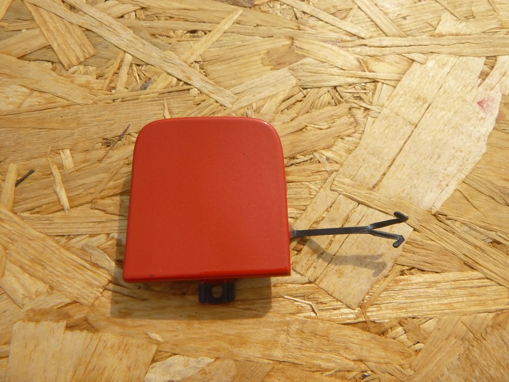 фото №1, Vw passat b8 alltrack заглушка фаркоп hak бампер задняя 3g9807441a