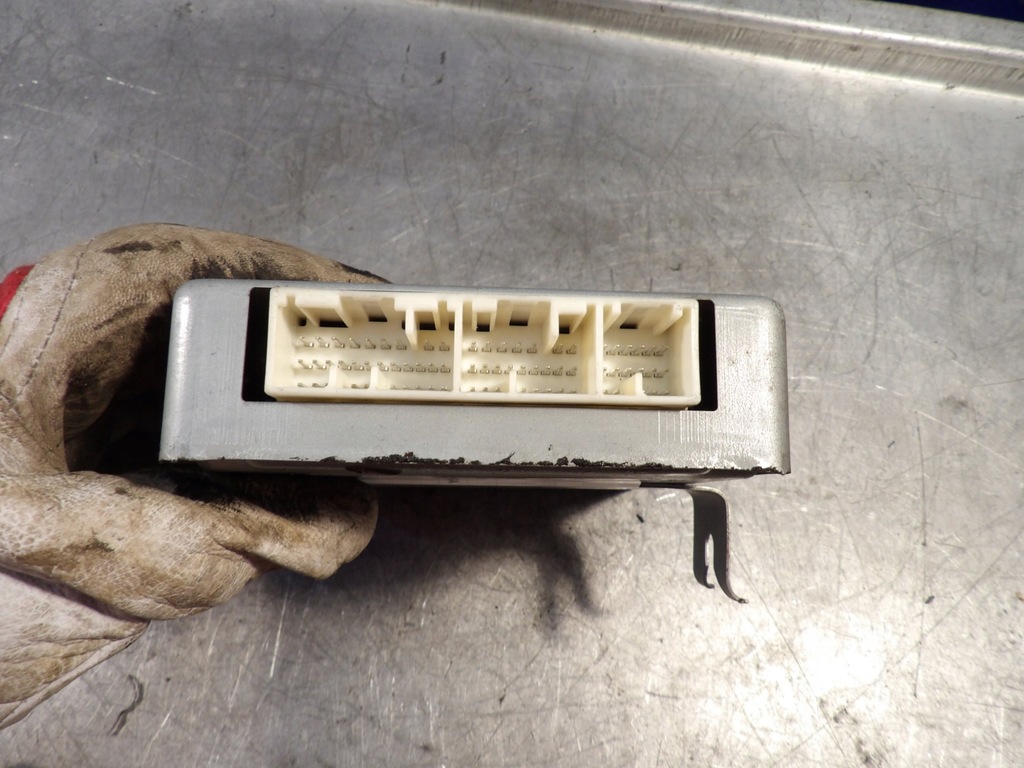 фото №3, Бортовой компьютер suzuki wagon r+ 33920-83ee, mb112200-6240