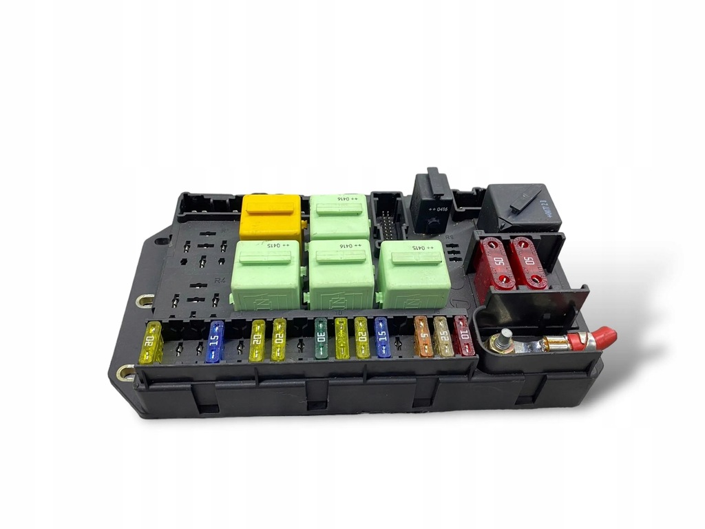 фото №4, Land rover range rover l322 2004 рамка / модуль предохранителей