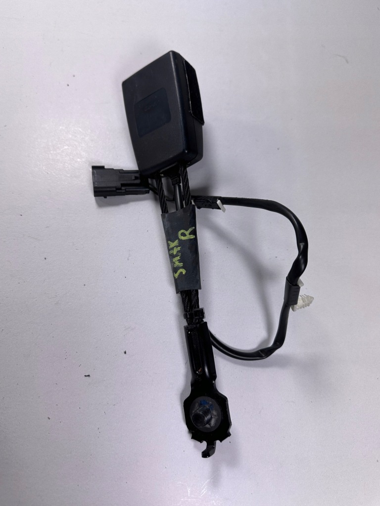 Купити S-max mk2 кліпса замок поперечина правий перед ds73-f61208-be