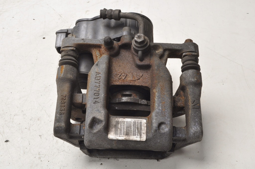 фото №1, Peugeot 5008 ii суппорт тормозной левый задняя