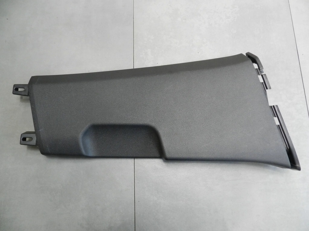 фото №1, Vw golf viii 8 защита стойка правая 5h0867292