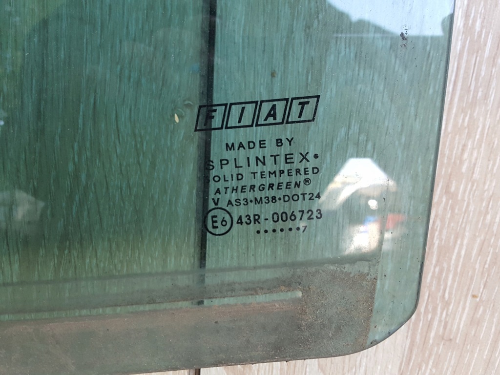 фото №2, Fiat punto 3 iii стекло боковая дверь задняя левая