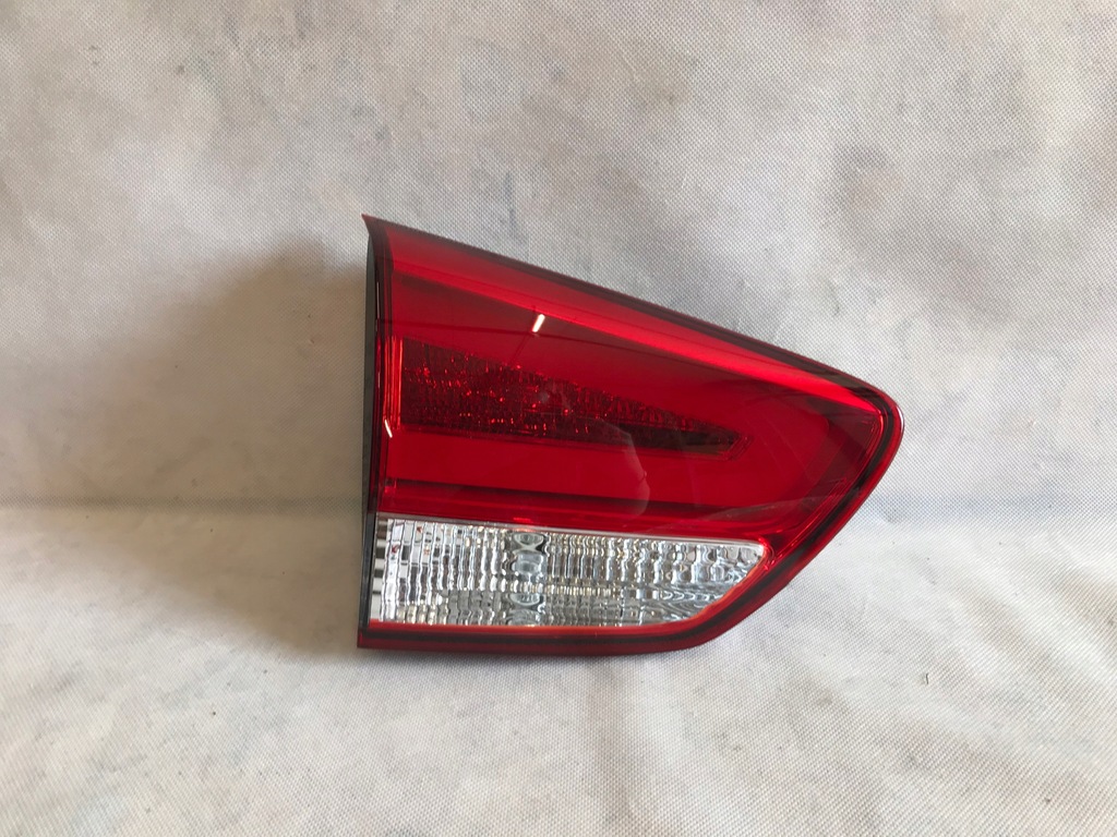 фото №1, Kia carens iv 13-16 лампа задняя левая внутренняя led europa