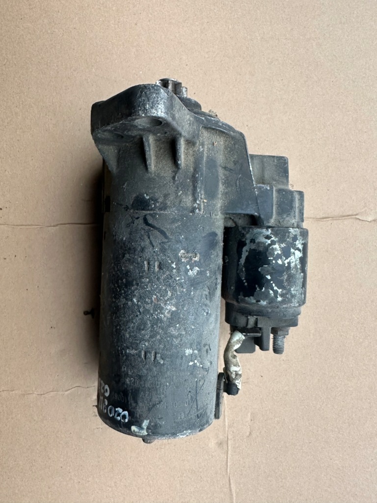 Купити Стартер vw golf iv 1.9 tdi 020911023p