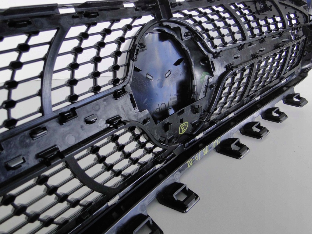 фото №10, Mercedes cla 118 решётка радиатора решётка радиатора diament bez камеры