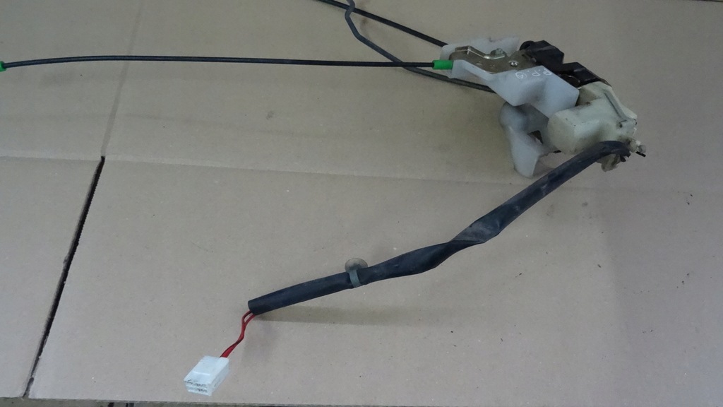 фото №5, Mazda mpv замок двері правий перед