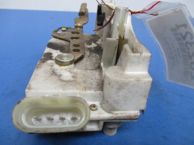 фото №2, Lancia delta замок двері задня правий 4pin