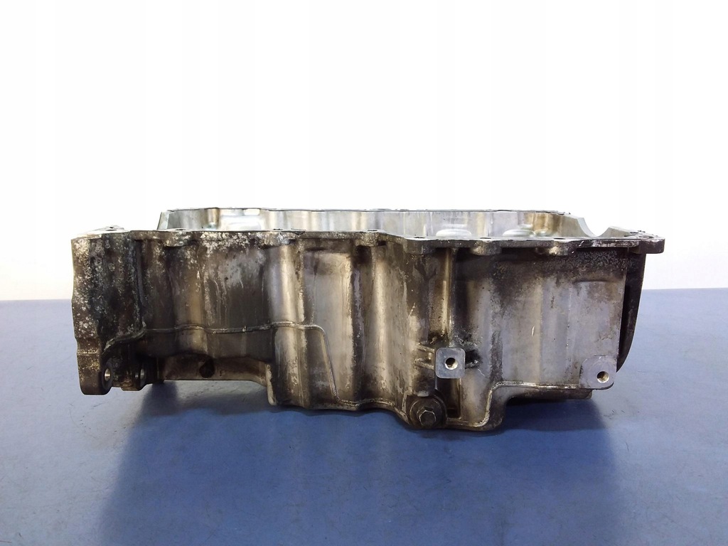 фото №3, Land rover range evoque 2,0 td4 поддон масляная