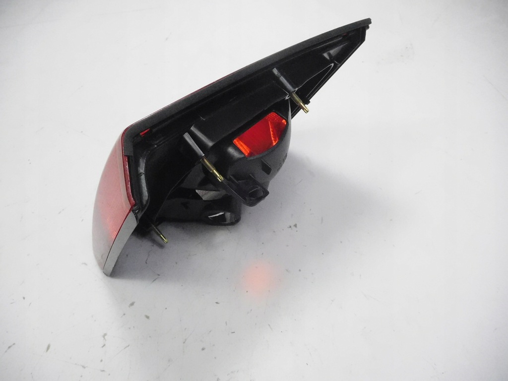 фото №6, Лампа лівий задня toyota carina e оригінальний номер 81591-05020