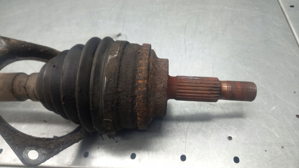 фото №2, Приводной вал правая перед renault scenic i lift 1.9dci 01r kombi