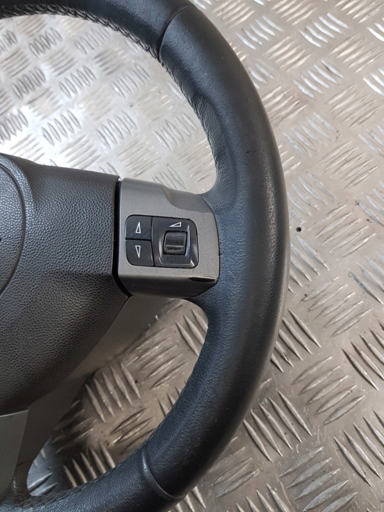 Повітропровід мультифункція 13229626 + подушка подушка безпеки opel zafira b 05r- Доставка