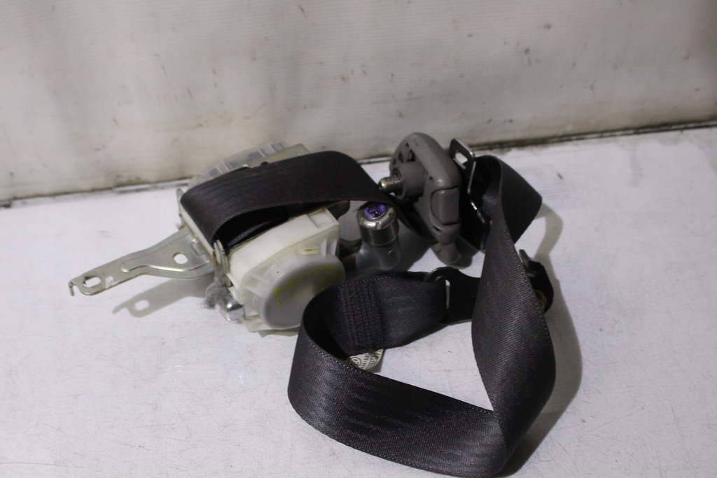 фото №1, Pas левый передний безопасности subaru forester ii sg