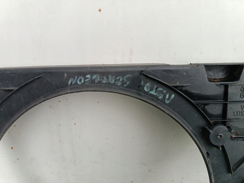 фото №7, Корпус вентиляторів seat leon 1.9 tdi 1j0121205b