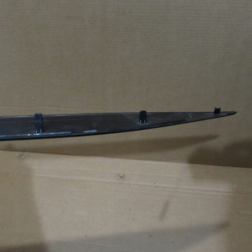 фото №6, Молдинг дверь правый задняя yaris iii lift 75743-0d011