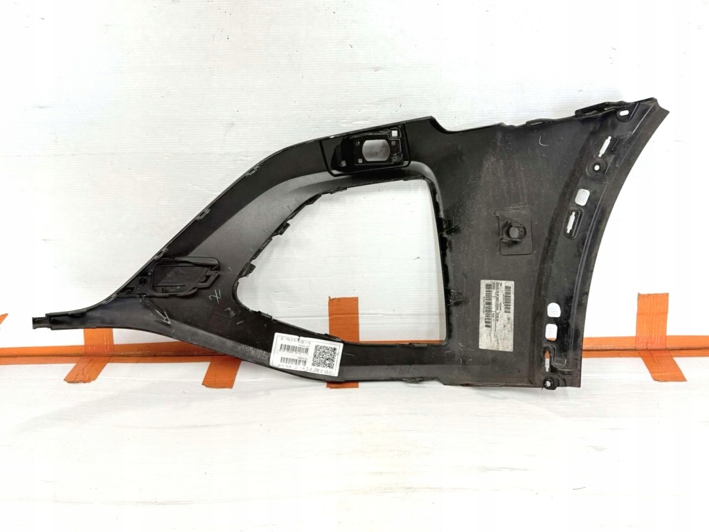 Audi e-tron бампер правый уголок перед передний 4ke807438 Недорого