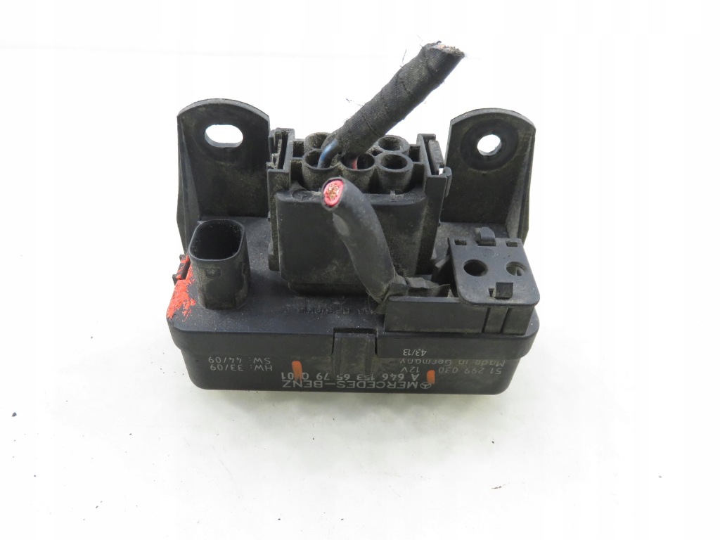 Реле свеча mercedes w203 a6461536579 с Разборки