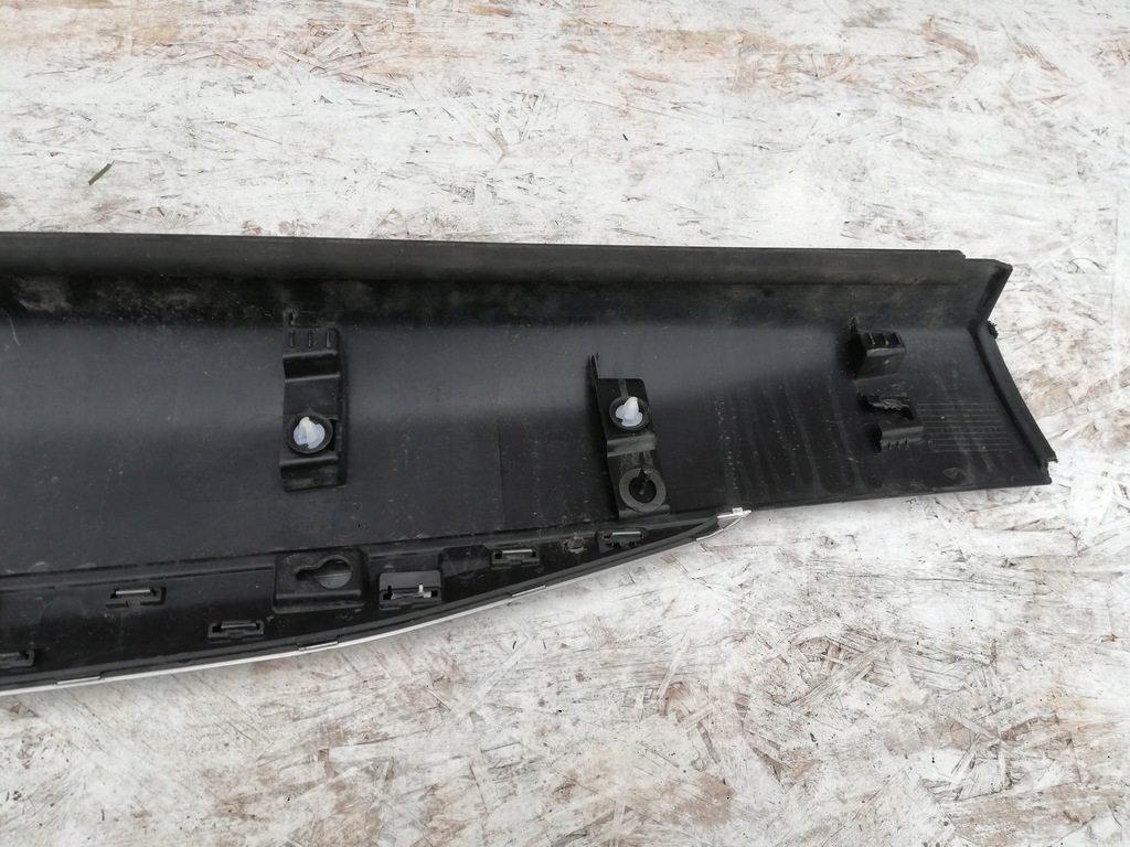 фото №14, Peugeot 2008 ii 2019- правая молдинг дверь перед