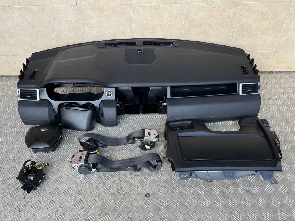 фото №1, Приборная панель консоль приборная панель land rover discovery sport