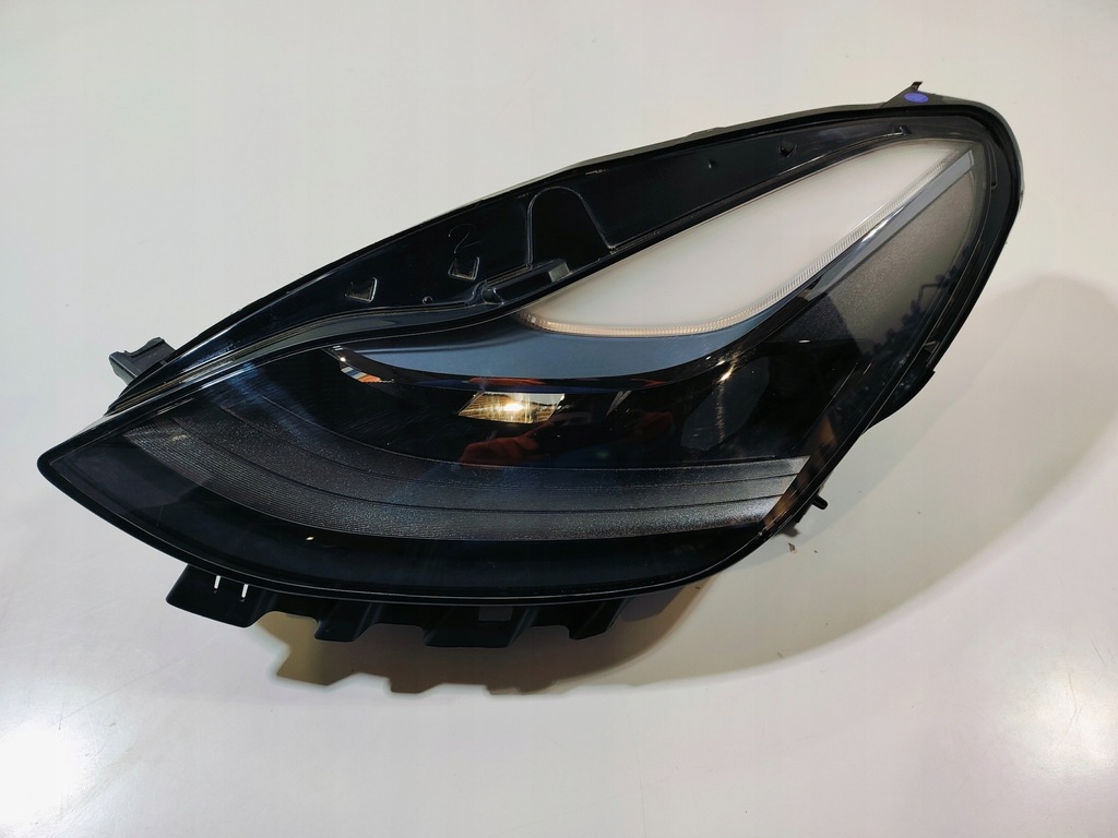 фото №1, Tesla model 3 lift 2020- фара левый full led 1514952-00-c