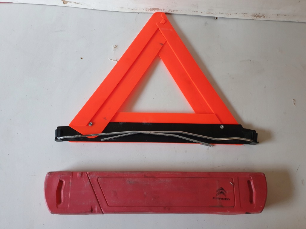 фото №3, Треугольник предупредительный peugeot 307