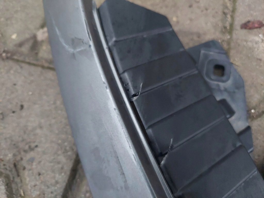 фото №7, Mercedes eqb x243 góra бампера передний молдинг