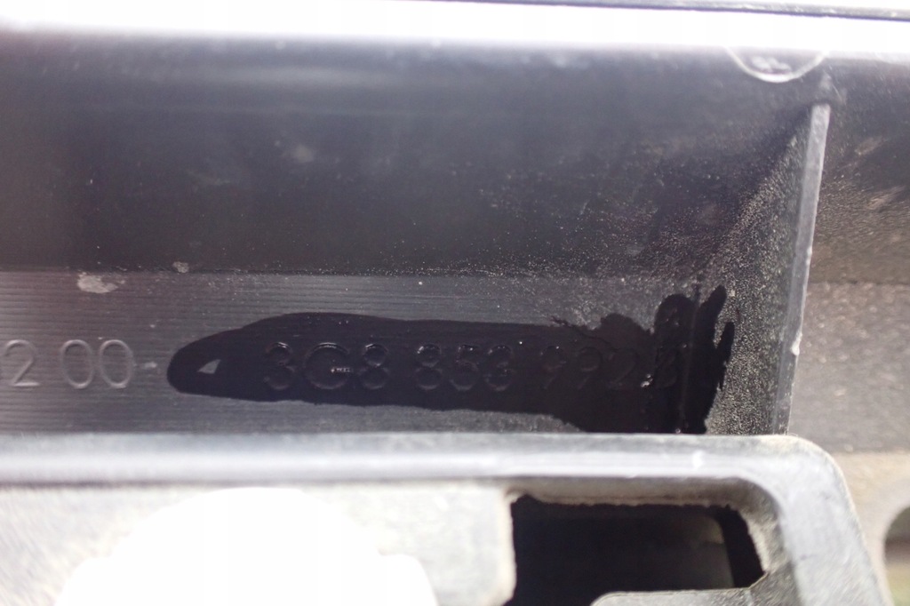 фото №11, Молдинг двері правий права задня vw arteon 3g8853992 lr1x