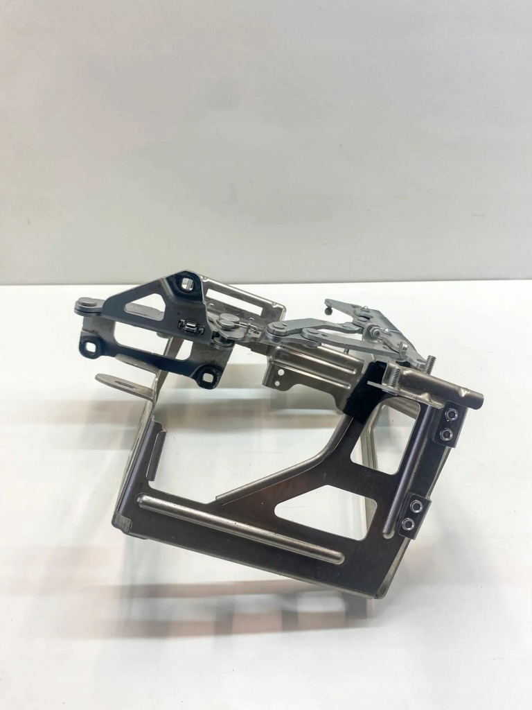 Купить Запчасти кузов mercedes-benz sl r231 2315450640 25274747 4.7l