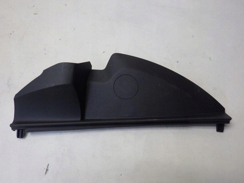 фото №1, Пластик защита консоли левая trafic vivaro iii