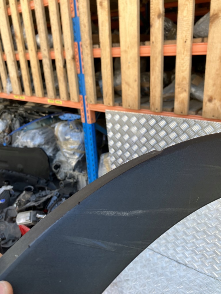 фото №2, Молдинг крыла левый задняя opel grandland x 17-