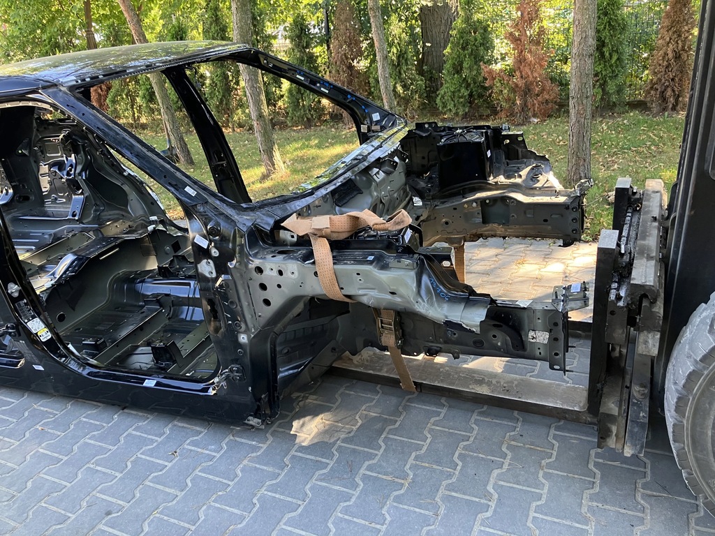 фото №1, Чверть лонжерон перед права range rover evoque ii 19-