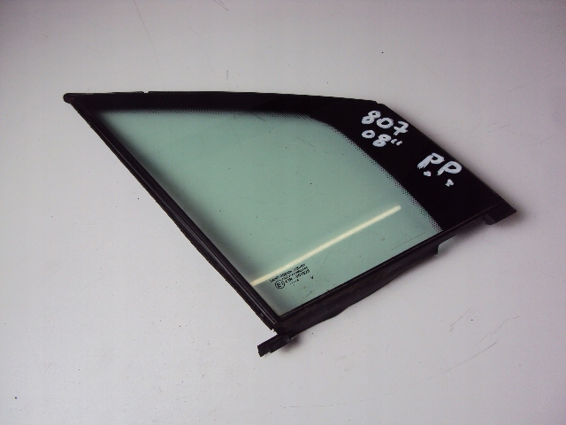 фото №1, Стекло дверь правый перед peugeot 807 08 r