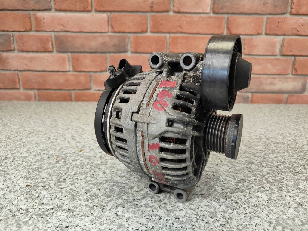 Купить Генератор 7542529 n52 155a bmw e60 e90