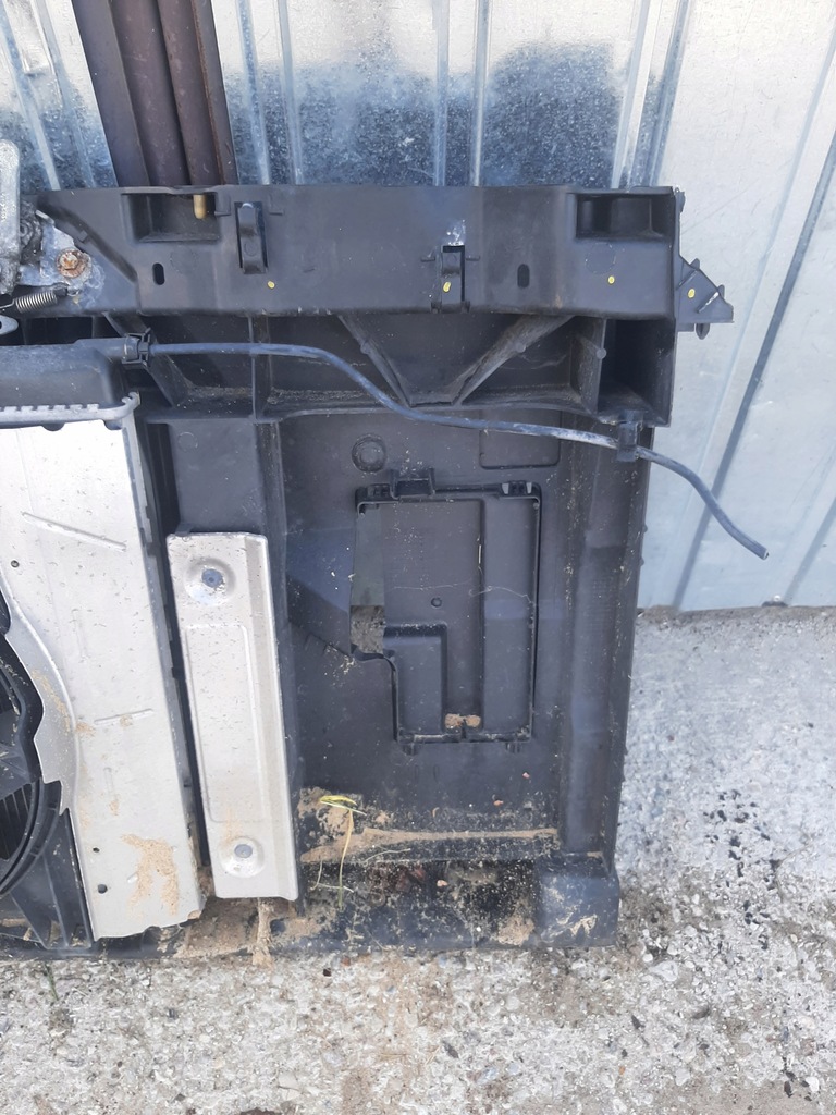 фото №12, Pas передний радиатор wody вентилятор citroen ds3 1.6 бензин lata 10-2016