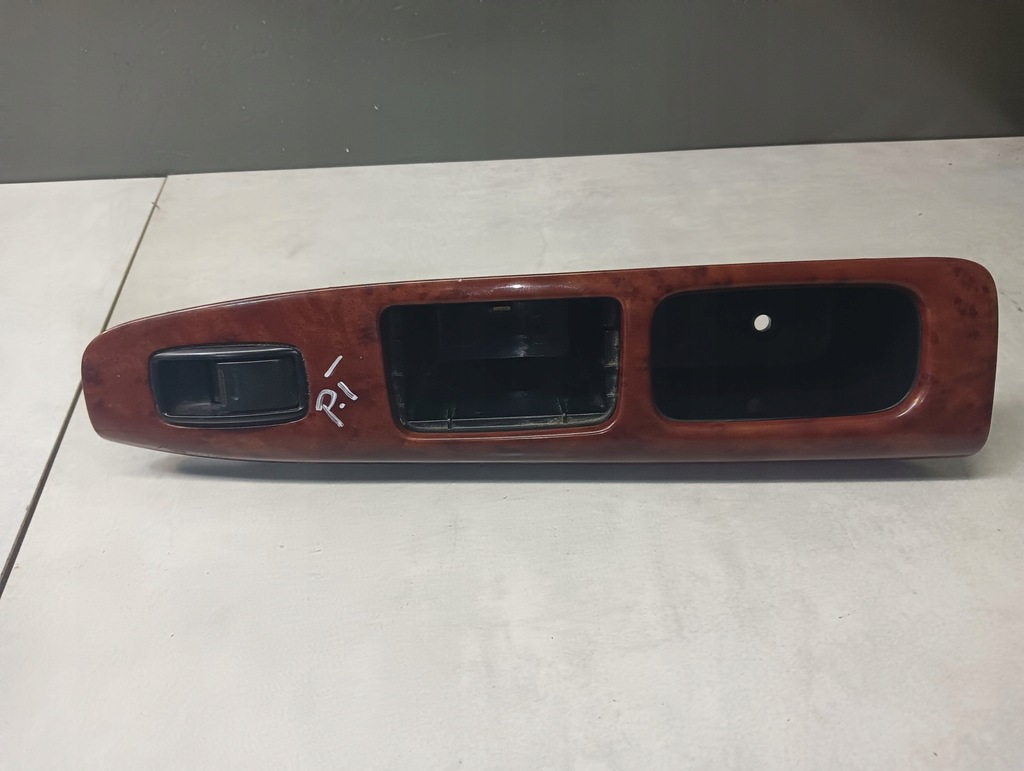 фото №1, Панель переключатель окон левый задняя toyota camry
