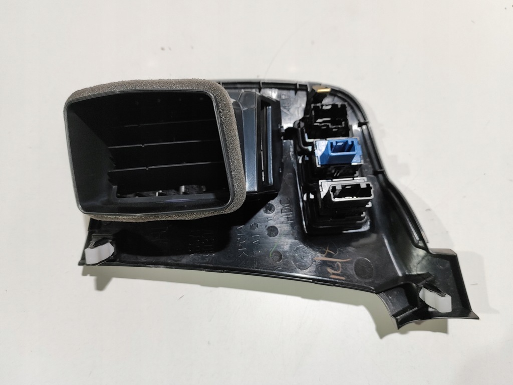 фото №9, Mitsubishi outlander iii lift // панель средний