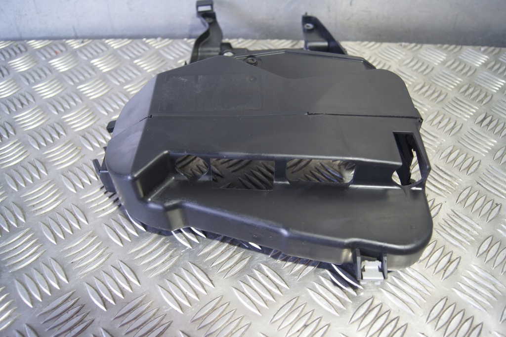 фото №7, Корпус розподільного валу renault nissan 1.5 dci 135639858r