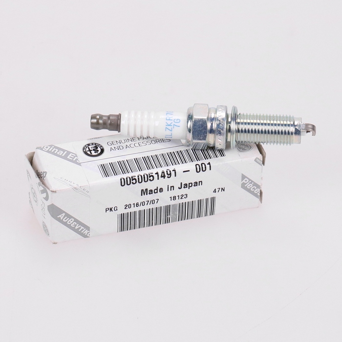 фото №1, Свеча зажигания alfa romeo giulia stelvio 2.0