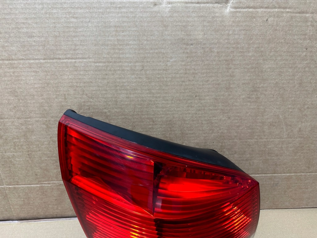 Opel signum лампа задня ліва europa 13159861 Оригінал